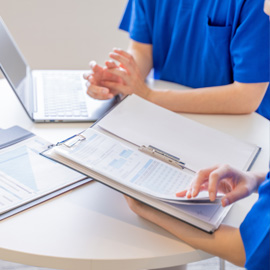 Informationen zu Kursen für Pflichtfortbildungen für Betreuungskräfte